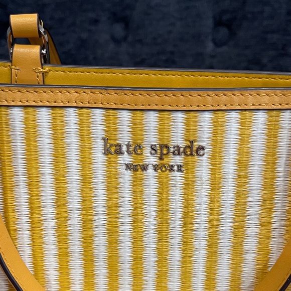 Kate Spade New York Yellow and White Buddie Striped Straw Tote Bag - Picture 2 of 10